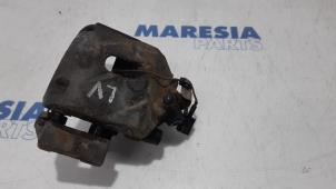 Used Front brake calliper, left Fiat Punto III (199) 0.9 TwinAir Price € 30,00 Margin scheme offered by Maresia Parts