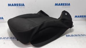 Used Seat upholstery, right Renault Trafic (1FL/2FL/3FL/4FL) 1.6 dCi 125 Twin Turbo Price € 127,05 Inclusive VAT offered by Maresia Parts