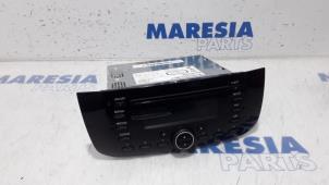 Usados Reproductor de CD y radio Fiat Punto III (199) 0.9 TwinAir Precio € 120,75 Norma de margen ofrecido por Maresia Parts