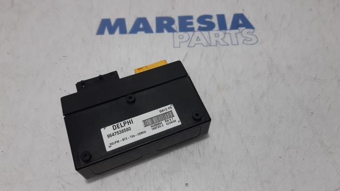 Used Convertible computer Peugeot 307 CC (3B) 2.0 16V Price € 189,00 Margin scheme offered by Maresia Parts