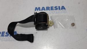 Used Rear seatbelt, left Peugeot 307 CC (3B) 2.0 16V Price € 50,00 Margin scheme offered by Maresia Parts