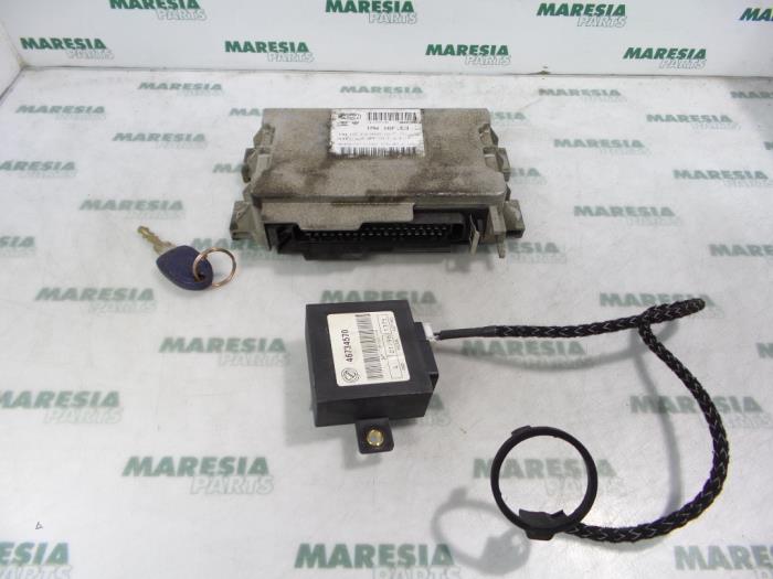Used Engine management computer Fiat Punto I (176) 60 1.2 i.e. Selecta Price € 25,00 Margin scheme offered by Maresia Parts