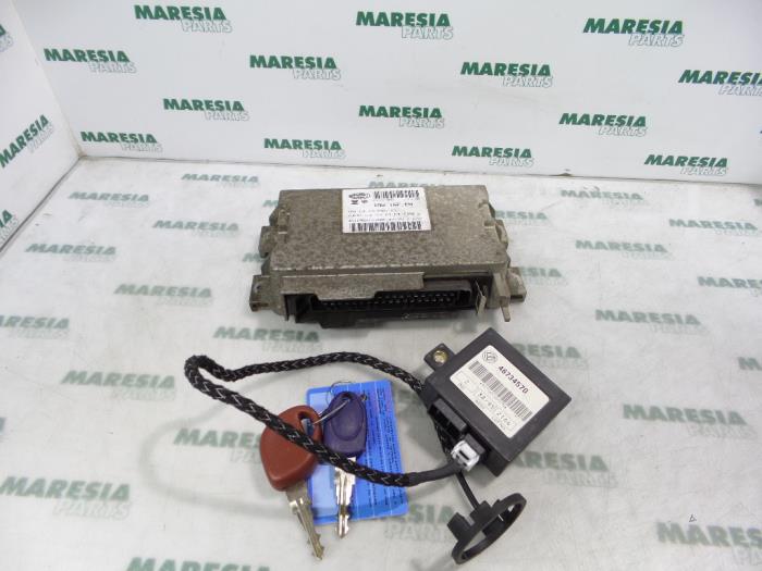 Used Engine management computer Fiat Punto I (176) 60 1.2 i.e. Selecta Price € 25,00 Margin scheme offered by Maresia Parts