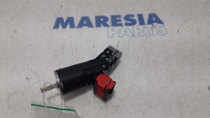 Ignition lock + key Dacia Logan MCV II/Sandero Wagon 1.5 dCi 75 ...