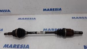 Used Drive shaft, rear right Peugeot 508 SW (8E/8U) 2.0 RXH HYbrid4 16V Price € 157,50 Margin scheme offered by Maresia Parts