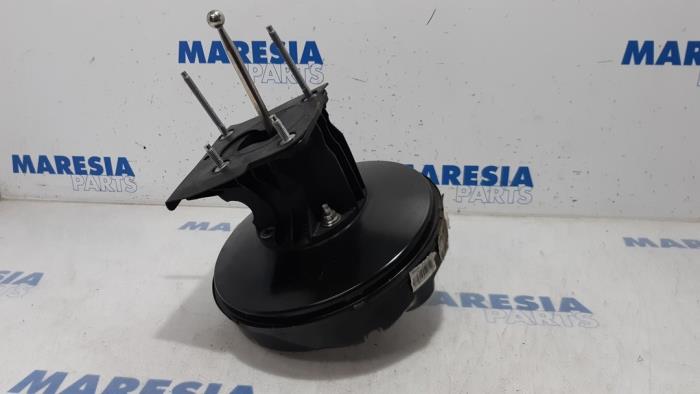 Usagé Assistant de freinage Peugeot 508 SW (8E/8U) 2.0 RXH HYbrid4 16V Prix € 131,25 Règlement à la marge proposé par Maresia Parts