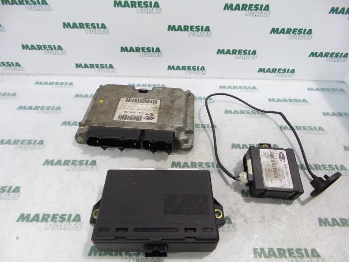 Used Engine management computer Fiat Marea Weekend (185BX/CX) 1.6 SX,ELX 16V Price € 75,00 Margin scheme offered by Maresia Parts