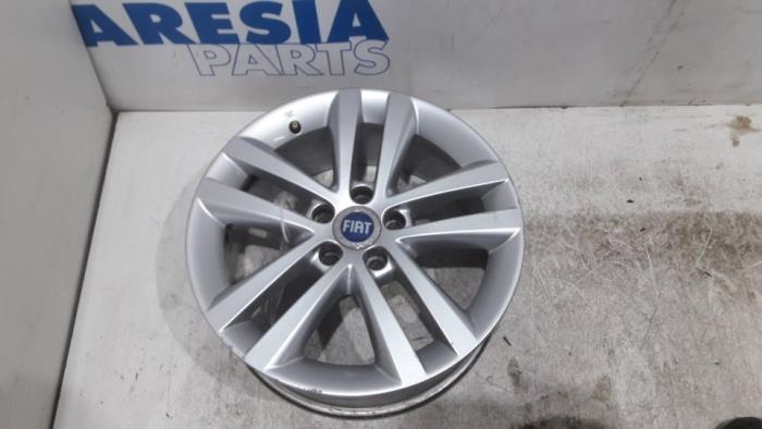 Używane Obrecz Fiat Croma (194) 2.2 MPI 16V Cena € 50,00 Procedura marży oferowane przez Maresia Parts