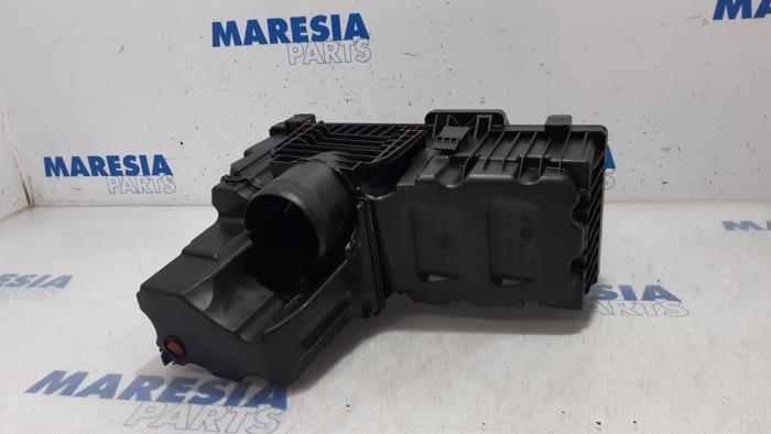 Gebrauchte Luftfiltergehäuse Citroen Jumpy (G9) 2.0 HDiF 16V 125 Preis € 48,39 Mit Mehrwertsteuer angeboten von Maresia Parts