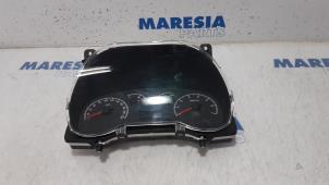 Used Instrument panel Opel Combo 1.4 16V ecoFlex Price € 105,00 Margin scheme offered by Maresia Parts