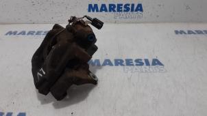 Used Front brake calliper, left Opel Combo 1.4 16V ecoFlex Price € 40,00 Margin scheme offered by Maresia Parts