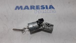 Used Ignition lock + key Peugeot RCZ (4J) 1.6 16V THP Price € 40,00 Margin scheme offered by Maresia Parts