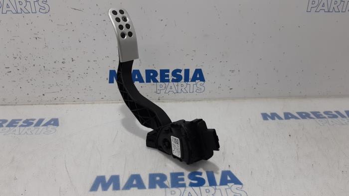 Begagnade Gaspedalsensor Peugeot RCZ (4J) 1.6 16V THP Pris € 75,00 Marginaltabell erbjuds av Maresia Parts