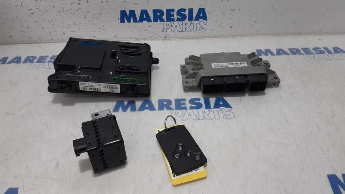 Used Engine management computer Renault Zoé (AG) 46kW Price € 250,00 Margin scheme offered by Maresia Parts