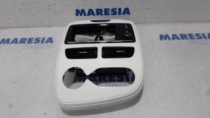 Used Dashboard vent Renault Zoé (AG) 65kW Price € 105,00 Margin scheme offered by Maresia Parts