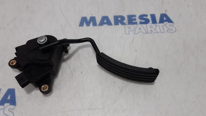 Begagnade Gaspedalsensor Renault Zoé (AG) 46kW Pris € 25,00 Marginaltabell erbjuds av Maresia Parts