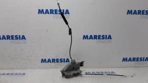 Used Rear door mechanism 4-door, right Peugeot 508 SW (8E/8U) 2.0 RXH HYbrid4 16V Price € 45,00 Margin scheme offered by Maresia Parts
