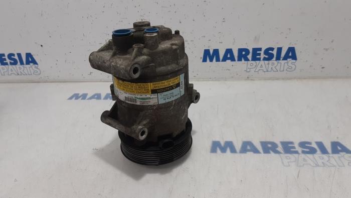 Gebrauchte Klimapumpe Renault Grand Scénic II (JM) 2.0 16V Preis € 131,25 Margenregelung angeboten von Maresia Parts