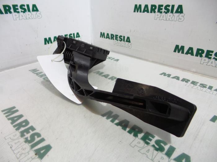Begagnade Gaspedalsensor Alfa Romeo MiTo (955) 1.3 JTDm 16V Pris € 15,00 Marginaltabell erbjuds av Maresia Parts