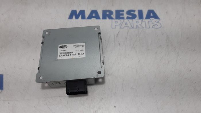 Używane Modul radiowy Fiat 500 (312) 1.2 Cena € 25,00 Procedura marży oferowane przez Maresia Parts