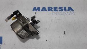 Używane Pompa prózniowa (Diesel) Fiat Punto Evo (199) 1.3 JTD Multijet 85 16V Euro 5 Cena € 30,00 Procedura marży oferowane przez Maresia Parts