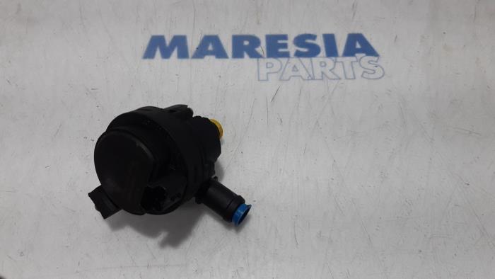 Additional water pump from a Renault Scénic IV (RFAJ) 1.3 TCE 140 16V 2018