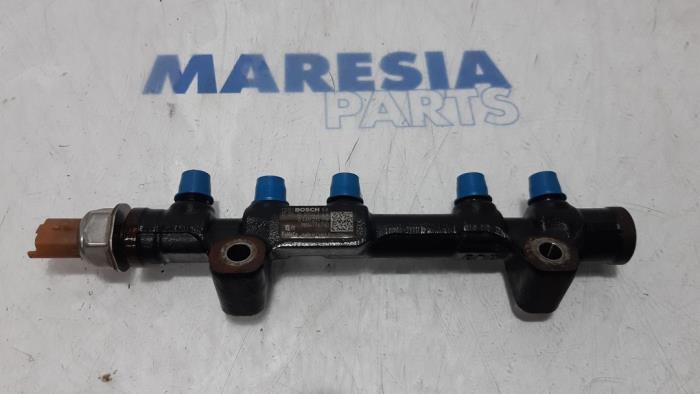 Usagé Système d'injection Peugeot 2008 (CU) 1.6 Blue HDi 100 Prix € 35,00 Règlement à la marge proposé par Maresia Parts