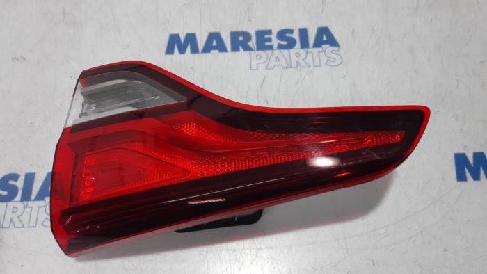 Taillight, right from a Renault Scénic IV (RFAJ) 1.3 TCE 140 16V 2018