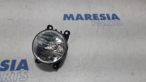 Used Fog light, front right Renault Scénic IV (RFAJ) 1.3 TCE 140 16V Price € 25,00 Margin scheme offered by Maresia Parts
