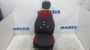 Gebrauchte Sitz rechts Fiat Panda (312) 0.9 TwinAir 65 Preis € 157,50 Margenregelung angeboten von Maresia Parts