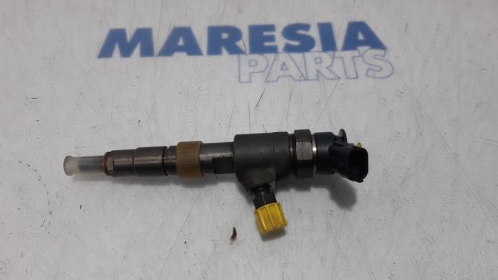 Usagé Injecteurs Citroen DS3 (SA) 1.6 Blue Hdi 100 Prix € 50,00 Règlement à la marge proposé par Maresia Parts