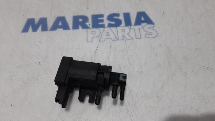 Usagé Régulateur pression turbo Citroen DS3 (SA) 1.6 Blue Hdi 100 Prix € 40,00 Règlement à la marge proposé par Maresia Parts