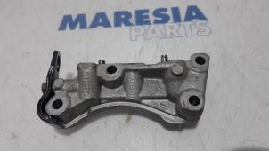 Used Engine mount Citroen DS3 (SA) 1.6 Blue Hdi 100 Price € 50,00 Margin scheme offered by Maresia Parts