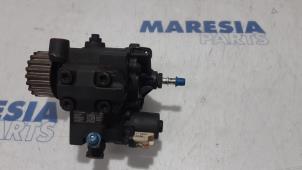 Używane Mechaniczna pompa paliwa Renault Clio IV (5R) 1.5 Energy dCi 90 FAP Cena € 85,00 Procedura marży oferowane przez Maresia Parts