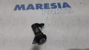 Used Door lock cylinder, left Iveco New Daily IV 29L14C, 29L14C/P, 29L14V, 29L14V/P Price € 24,20 Inclusive VAT offered by Maresia Parts