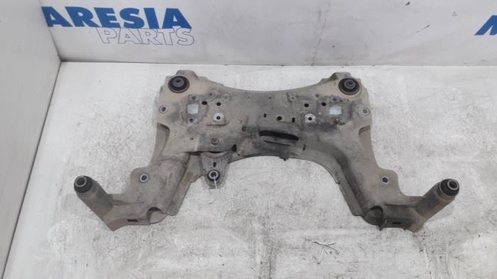 Usados Subchasis Renault Scénic III (JZ) 1.5 dCi 105 Precio € 105,00 Norma de margen ofrecido por Maresia Parts