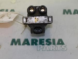 Used Ignition coil Fiat Punto Cabriolet (176C) 90 ELX 1.6 Price € 20,00 Margin scheme offered by Maresia Parts