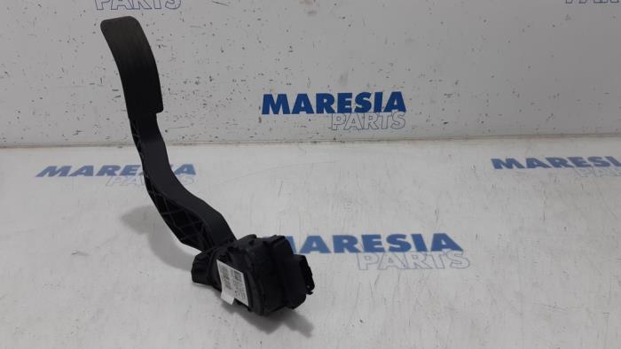 Begagnade Gaspedalsensor Peugeot 208 I (CA/CC/CK/CL) 1.2 Vti 12V PureTech 82 Pris € 20,00 Marginaltabell erbjuds av Maresia Parts