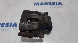 Used Rear brake calliper, right Renault Scénic III (JZ) 1.5 dCi 105 Price € 75,00 Margin scheme offered by Maresia Parts