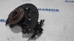 Used Knuckle, front right Peugeot 308 (L3/L8/LB/LH/LP) 1.2 12V VTi PureTech 82 Price € 75,00 Margin scheme offered by Maresia Parts
