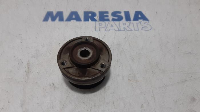 Begagnade Kamaxeldrev Citroen C3 (FC/FL/FT) 1.4 Pris € 25,00 Marginaltabell erbjuds av Maresia Parts