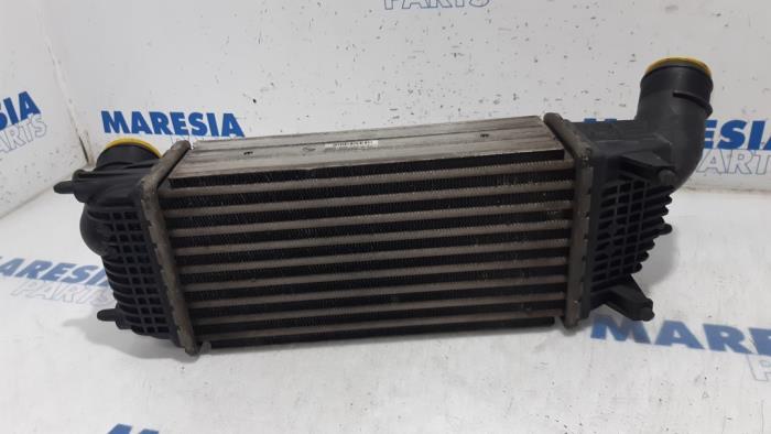 Intercooler from a Peugeot 508 SW (8E/8U) 2.0 HDiF 16V Autom. 2012