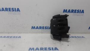 Used Front brake calliper, right Citroen Jumper (U9) 2.2 HDi 150 Euro 5 Price € 127,05 Inclusive VAT offered by Maresia Parts