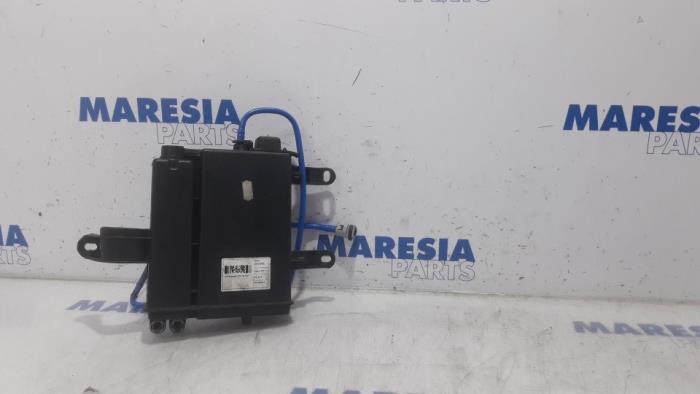 Begagnade Kolfilter Fiat 500 (312) 1.2 Pris € 36,30 Inklusive moms erbjuds av Maresia Parts