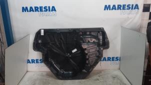 Used Spare wheel holder Renault Megane III Grandtour (KZ) 1.5 dCi 95 Price € 98,00 Margin scheme offered by Maresia Parts