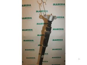 Used Rear shock absorber rod, left Peugeot 308 (4A/C) 1.4 VTI 16V Price € 50,00 Margin scheme offered by Maresia Parts