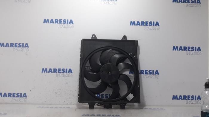 Używane Silnik wentylatora Fiat 500 (312) 1.2 Cena € 54,39 Z VAT oferowane przez Maresia Parts