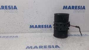 Used Heating and ventilation fan motor Renault Megane III Grandtour (KZ) 1.5 dCi 95 Price € 30,00 Margin scheme offered by Maresia Parts