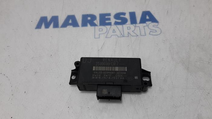 Begagnade PDC-modul Renault Megane III Grandtour (KZ) 1.5 dCi 95 Pris € 85,00 Marginaltabell erbjuds av Maresia Parts