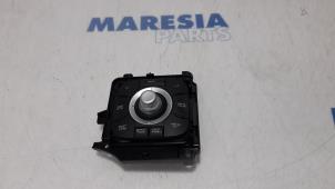 Used Navigation control panel Renault Megane III Grandtour (KZ) 1.5 dCi 95 Price € 65,00 Margin scheme offered by Maresia Parts
